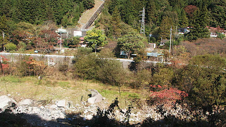 車窓からのオットセイ岩